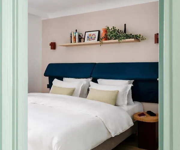 Edgar Auteuil - Le Marois Appart hôtel 4*