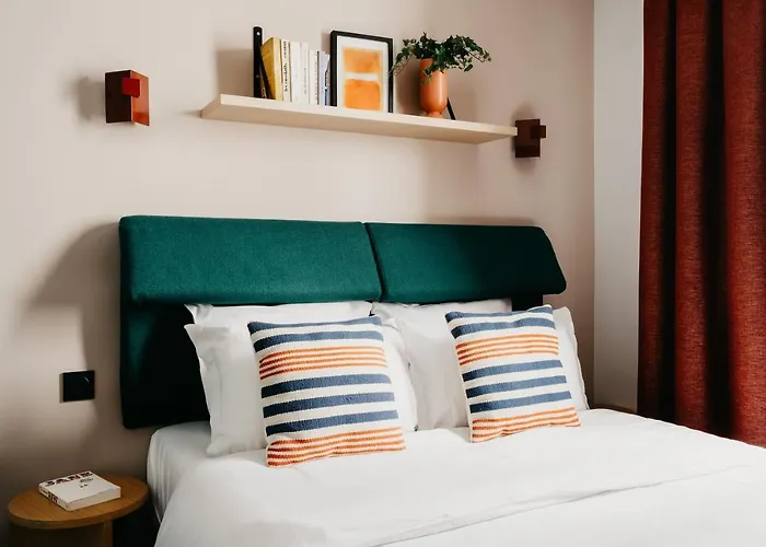 Edgar Auteuil - Le Marois Appart hôtel Paris