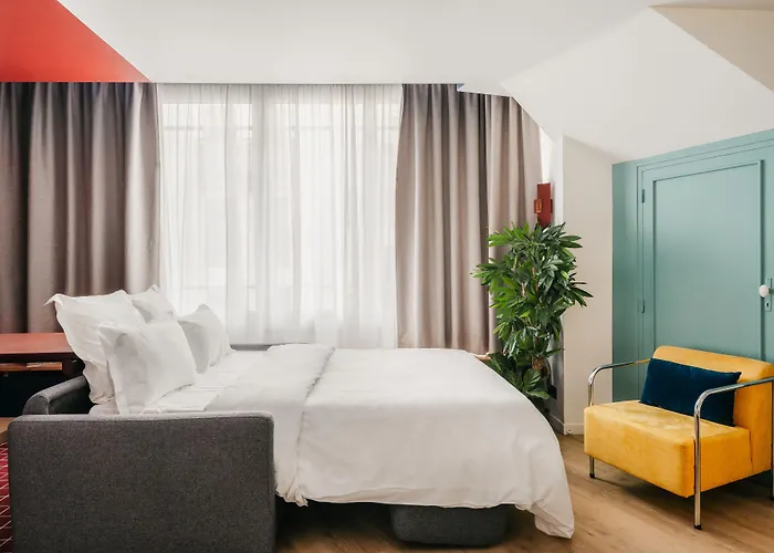 Edgar Auteuil - Le Marois Appart hôtel Paris