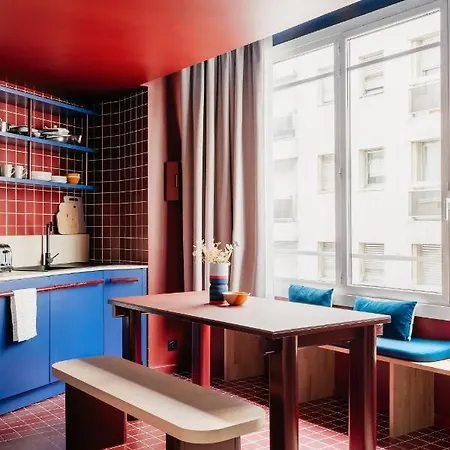 Edgar Auteuil - Le Marois Aparthotel Paris